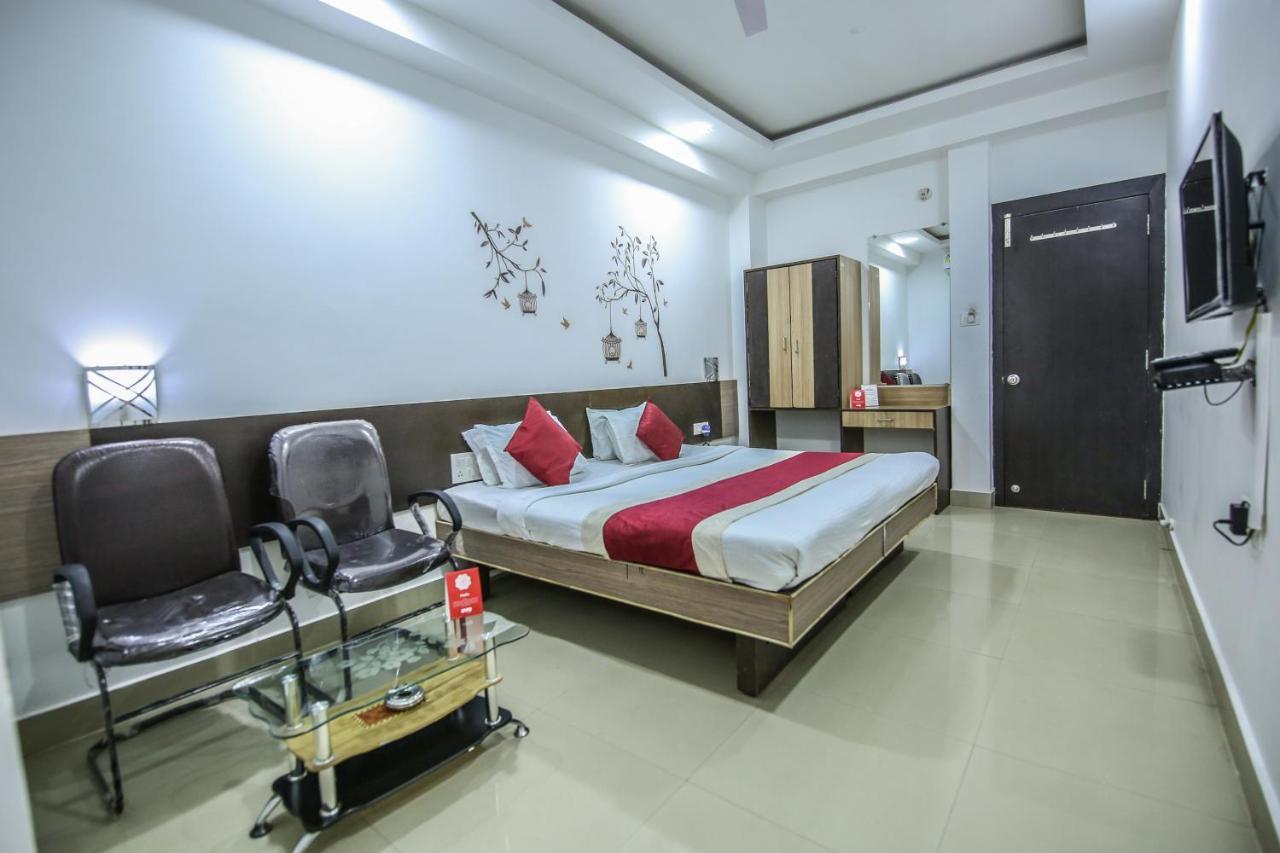 Oyo 3603 White Pearl Hotel Jabalpur Exteriör bild